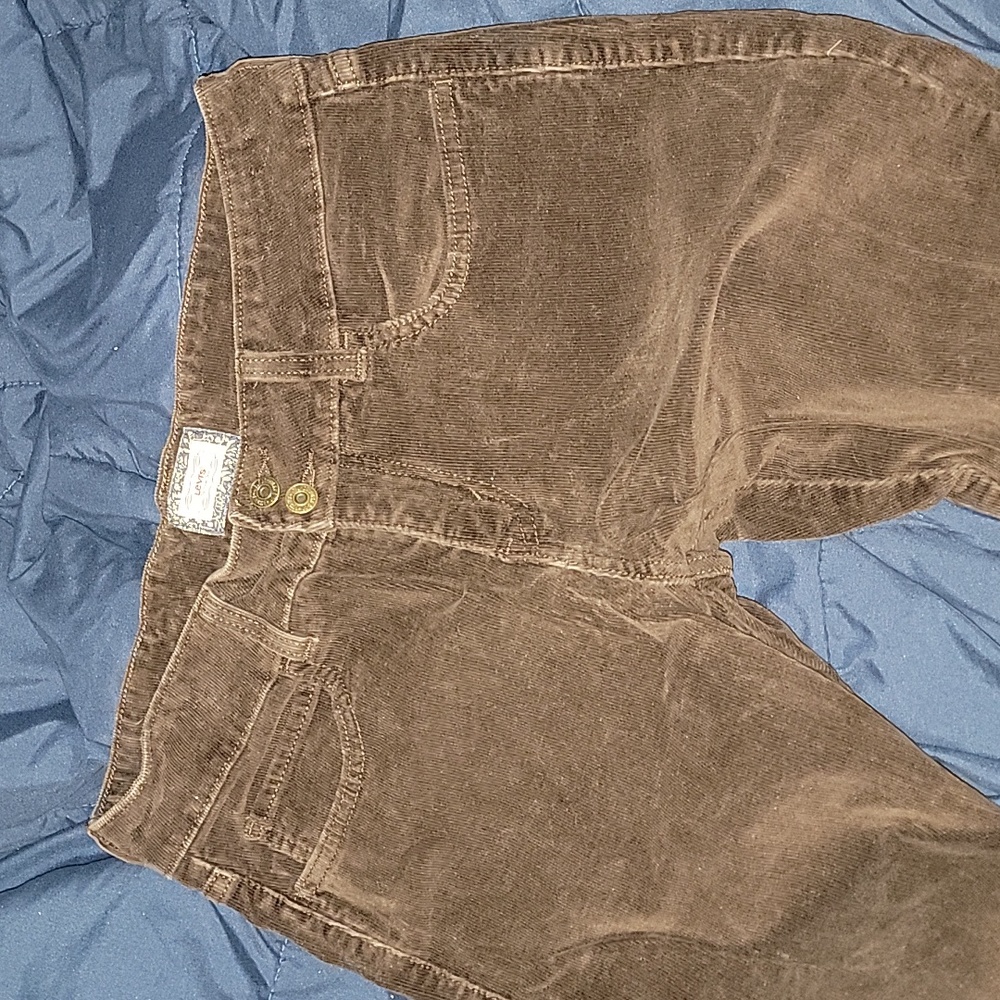 Brown Corduroy Levi's size 6